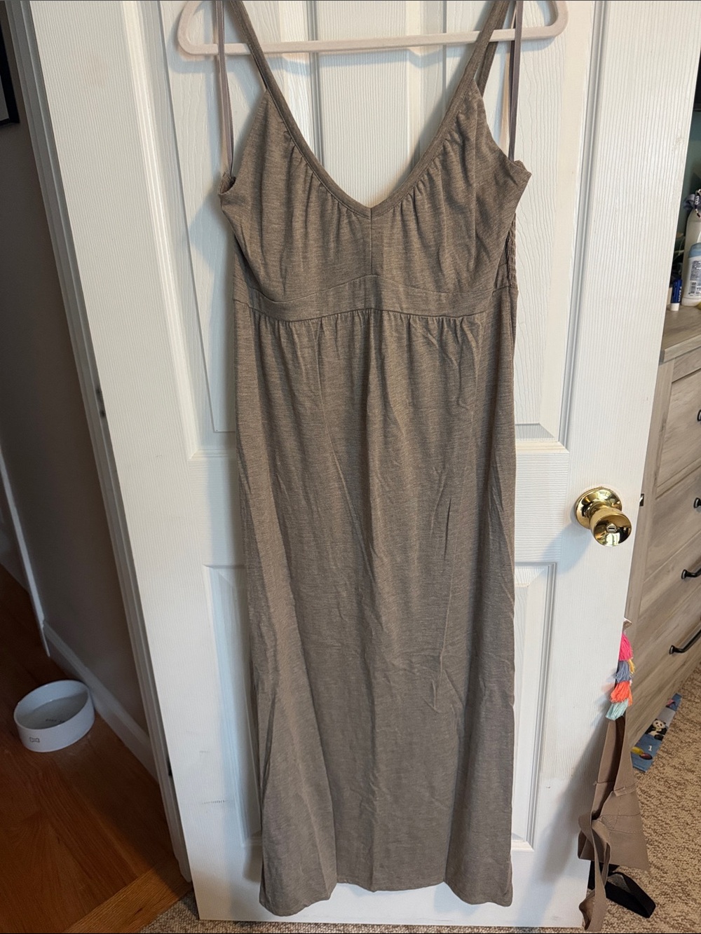 Old Navy Sleeveless V-Neck Maxi Dress in Taupe Brown